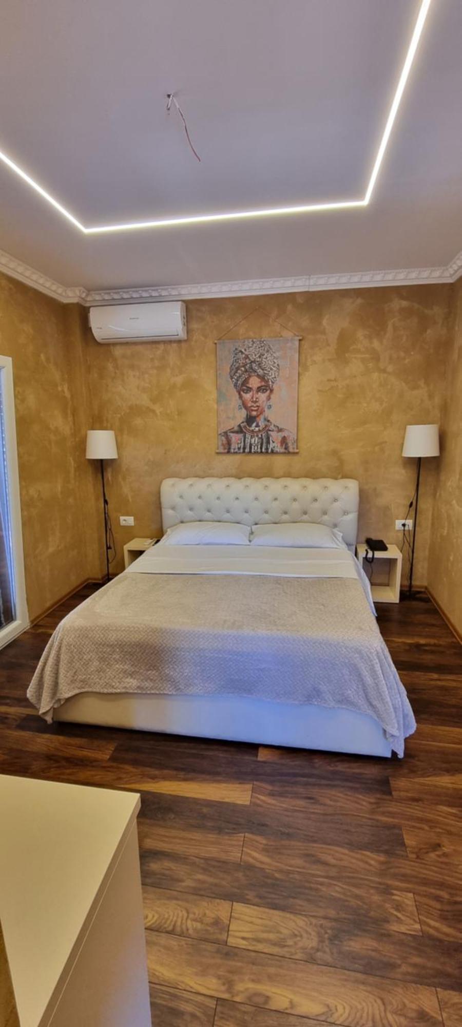 Hotel One 2*
